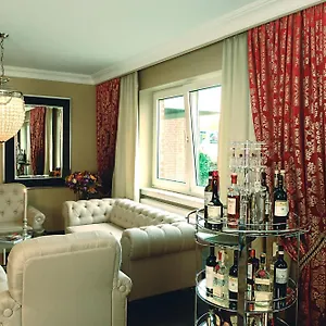 Business & 4*, Hamburg Germany