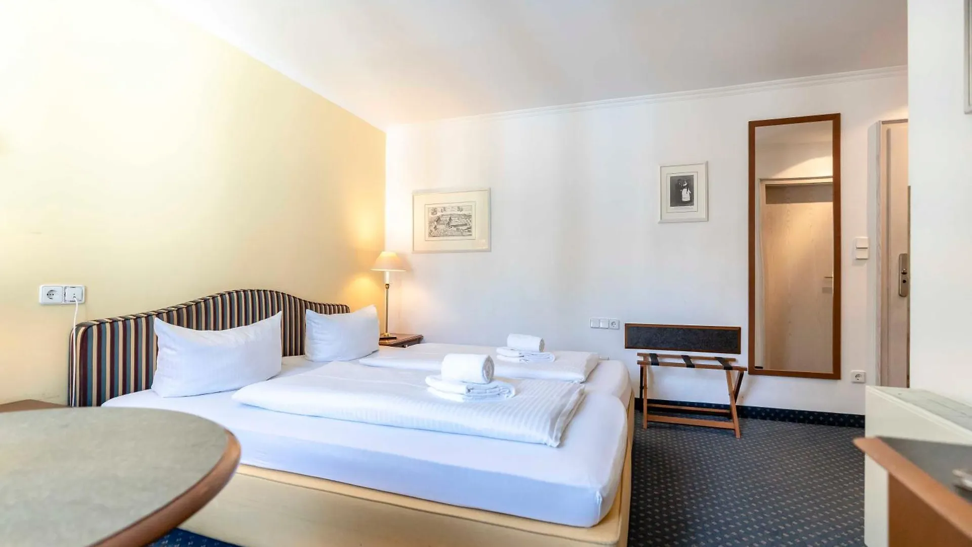 Hotel Alter Wirt Weyarn